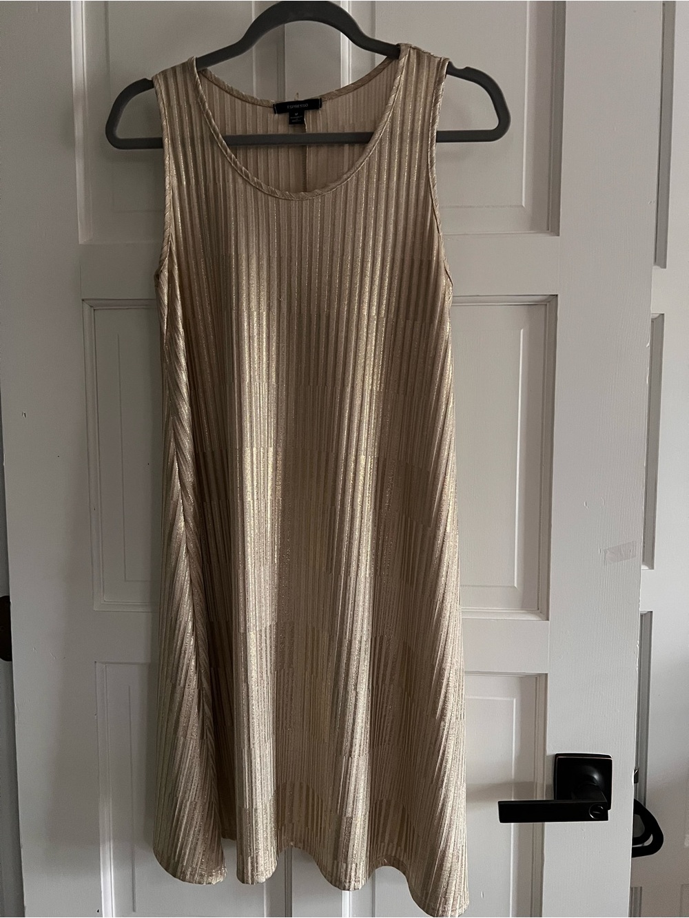 St John’s collection- Sleeveless Metallic Shift Dress in Gold